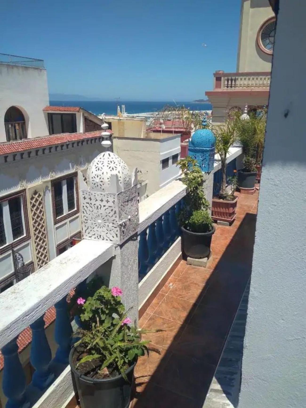 Tangier Medina Roof Top Apartment With Ocean Views 외부 사진